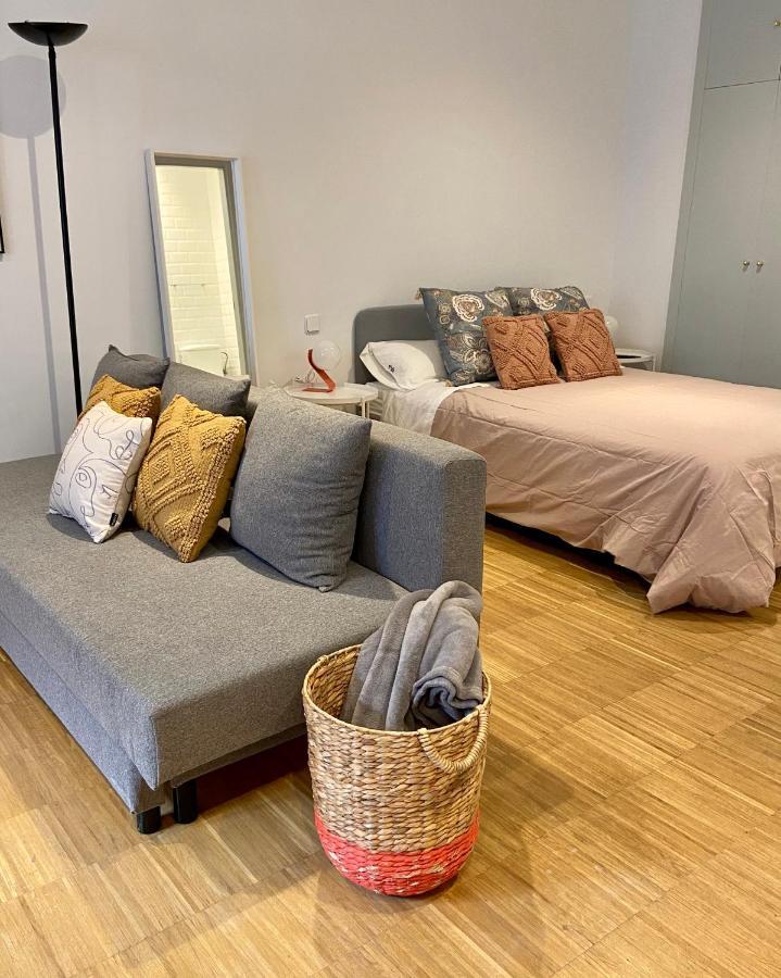 Apartamentos Moratin Las Letras Мадрид Екстериор снимка