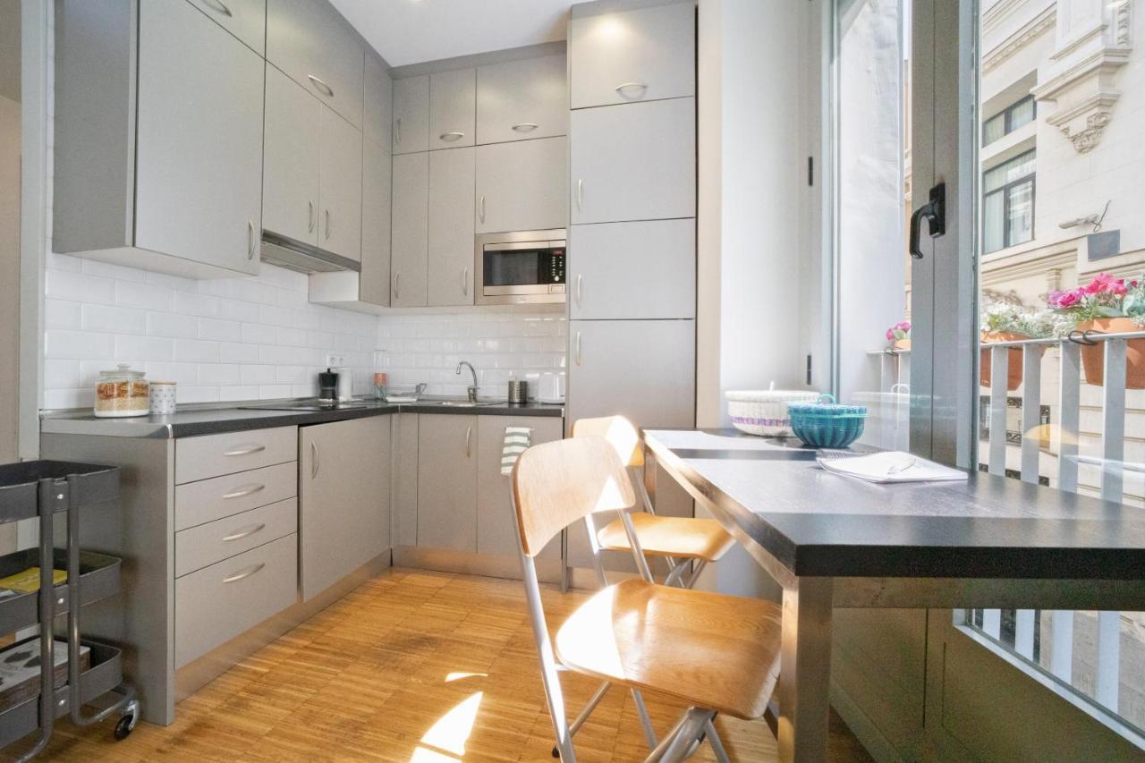 Apartamentos Moratin Las Letras Мадрид Екстериор снимка
