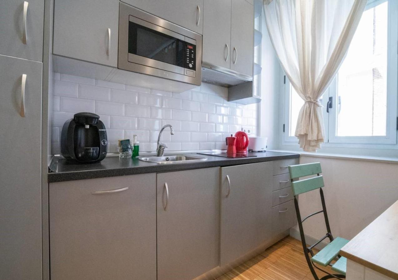 Apartamentos Moratin Las Letras Мадрид Екстериор снимка