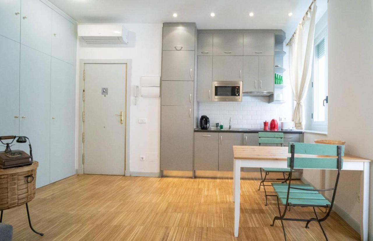 Apartamentos Moratin Las Letras Мадрид Екстериор снимка