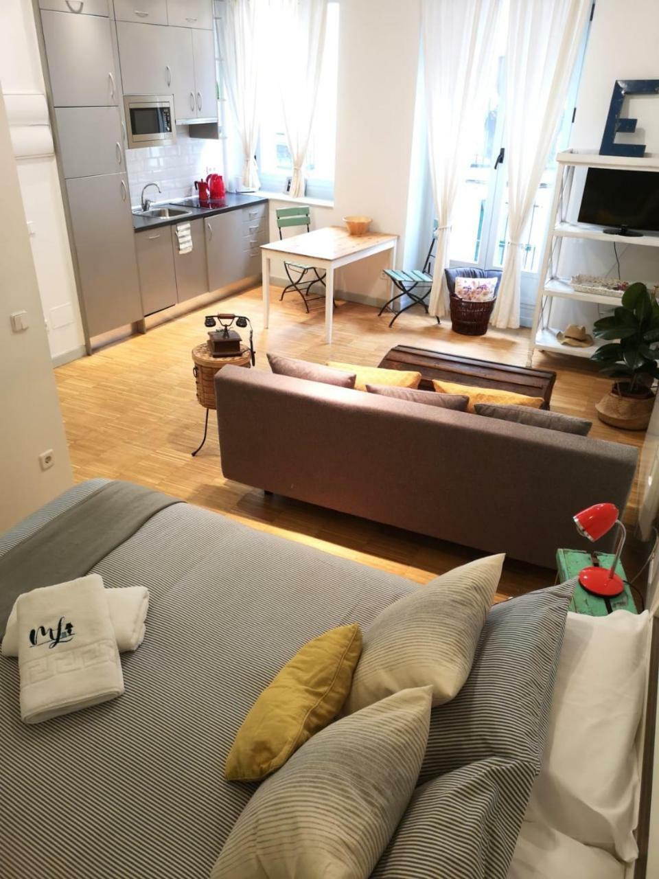 Apartamentos Moratin Las Letras Мадрид Екстериор снимка